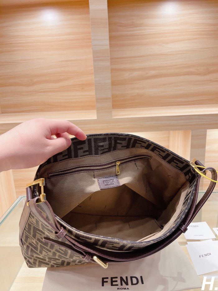 Fendi Womens Bags Shoulder Bags Luxury Brand FENDI Way MEDIUM leather bag