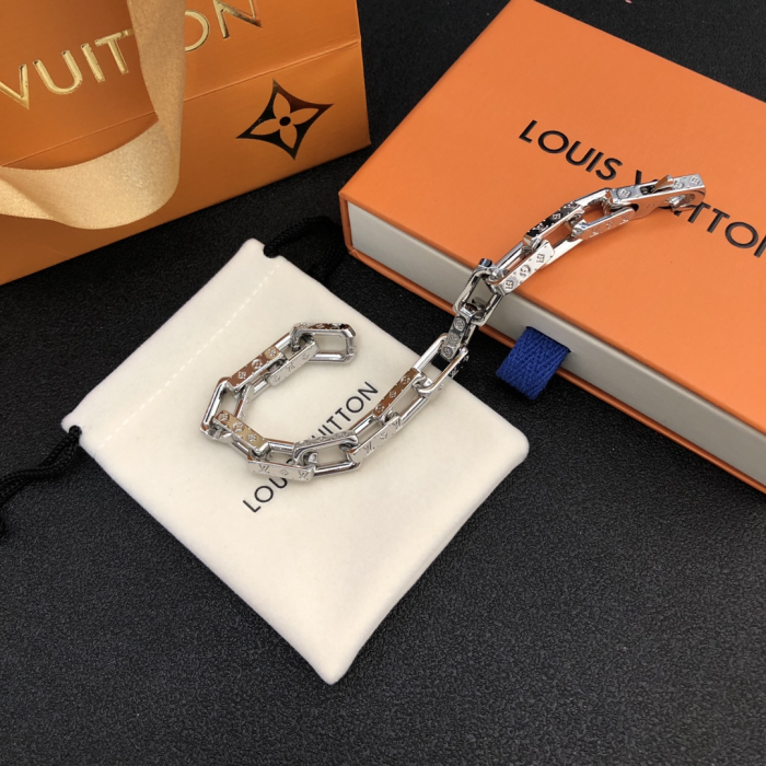 Louis Vuitton Luxury Womens Bracelet Luxury Brand with Original Box