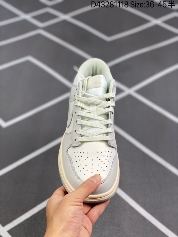 Nike Dunk Low  Light Bone  Sneakers Men Womens Shoes D43281118 DD1503-107 with Original Box