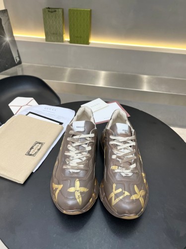 Gucci Mens Shoes Sneakers Luxury Brand Men's Rhyton leather sneaker with Original Box