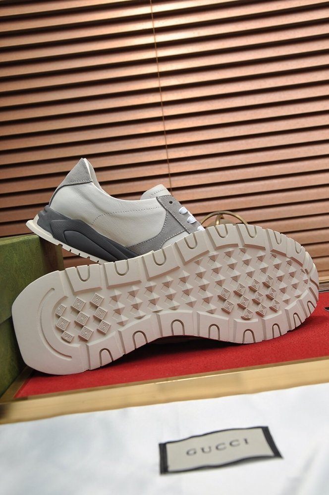 Gucci Mens Shoes Luxury Brand Men's Gucci Tennis Sneaker with Original Box