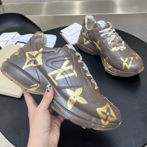 Gucci Mens Shoes Sneakers Luxury Brand Men's Rhyton leather sneaker with Original Box