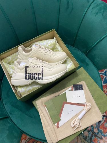 Gucci Mens Shoes Sneakers Luxury Brand Men's Rhyton leather sneaker with Original Box