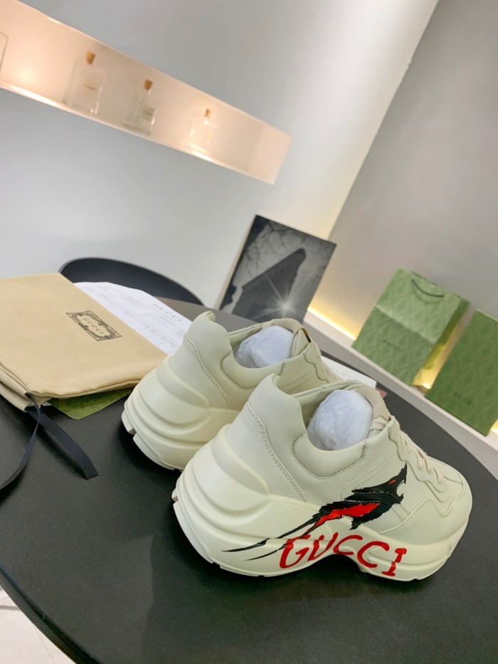 Gucci Mens Shoes Sneakers Luxury Brand Men's Rhyton leather sneaker with Original Box