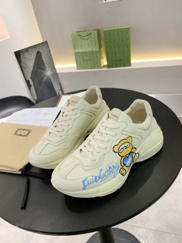 Gucci Mens Shoes Sneakers Luxury Brand Men's Rhyton leather sneaker with Original Box