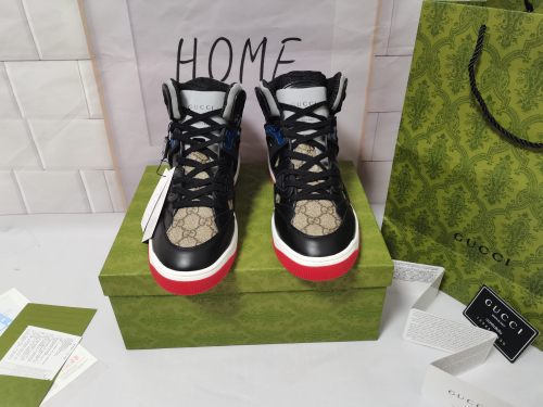Gucci Mens Shoes Sneakers Luxury Brand Men's Gucci Basket sneaker with Original Box Men's Gucci Basket sneaker with Interlocking G 673077 2SHG0 1066