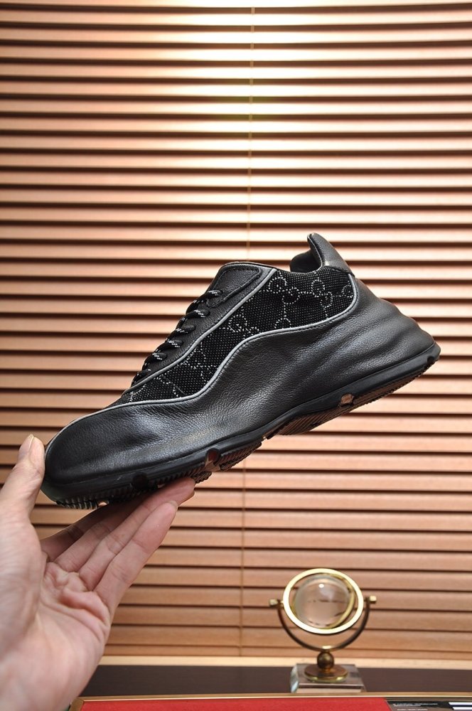 Gucci Mens Shoes Luxury Brand Men's Gucci Tennis Sneaker with Original Box