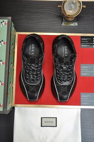 Gucci Mens Shoes Luxury Brand Men's Gucci Tennis Sneaker with Original Box