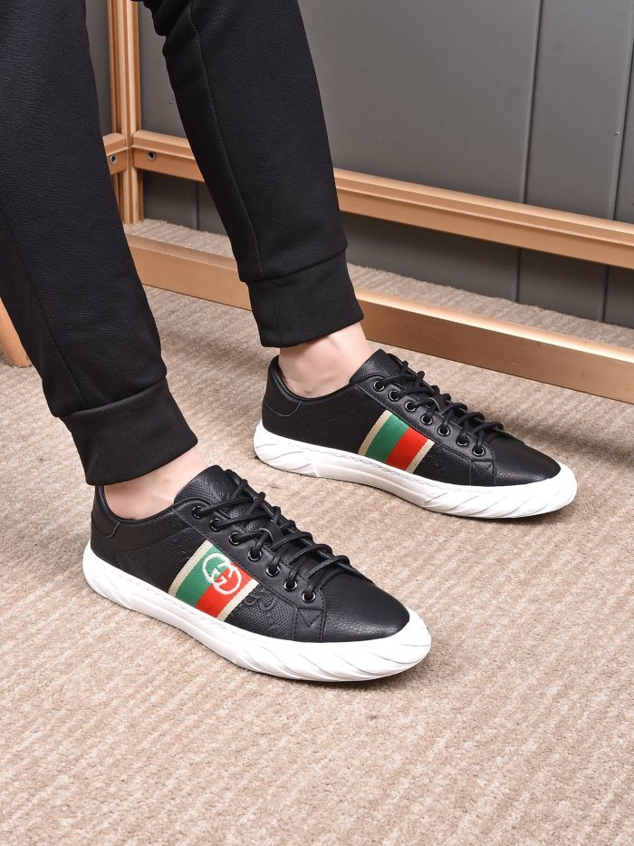Gucci Mens Shoes Luxury Brand Men's Gucci Tennis Sneaker with Original Box