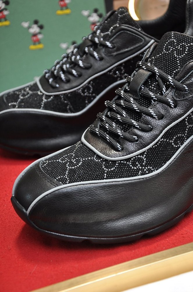 Gucci Mens Shoes Luxury Brand Men's Gucci Tennis Sneaker with Original Box