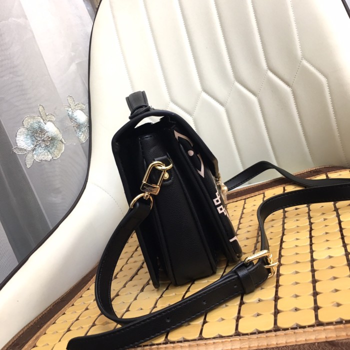 Louis Vuitton Womens Bags Crossbody Bag POCHETTE MÉTIS Black / Pink / Beige Embroidered embossed supple grained cowhide leather with Original Box M46028