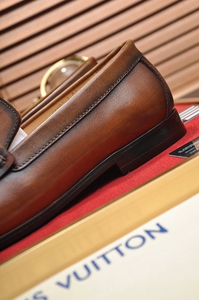 Louis Vuitton Men Shoes Business Luxury Brand LV Dress Shoes with Original Box