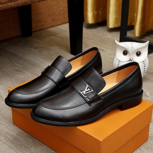 Louis Vuitton Men Shoes Business Luxury Brand LV Dress Shoes with Original Box