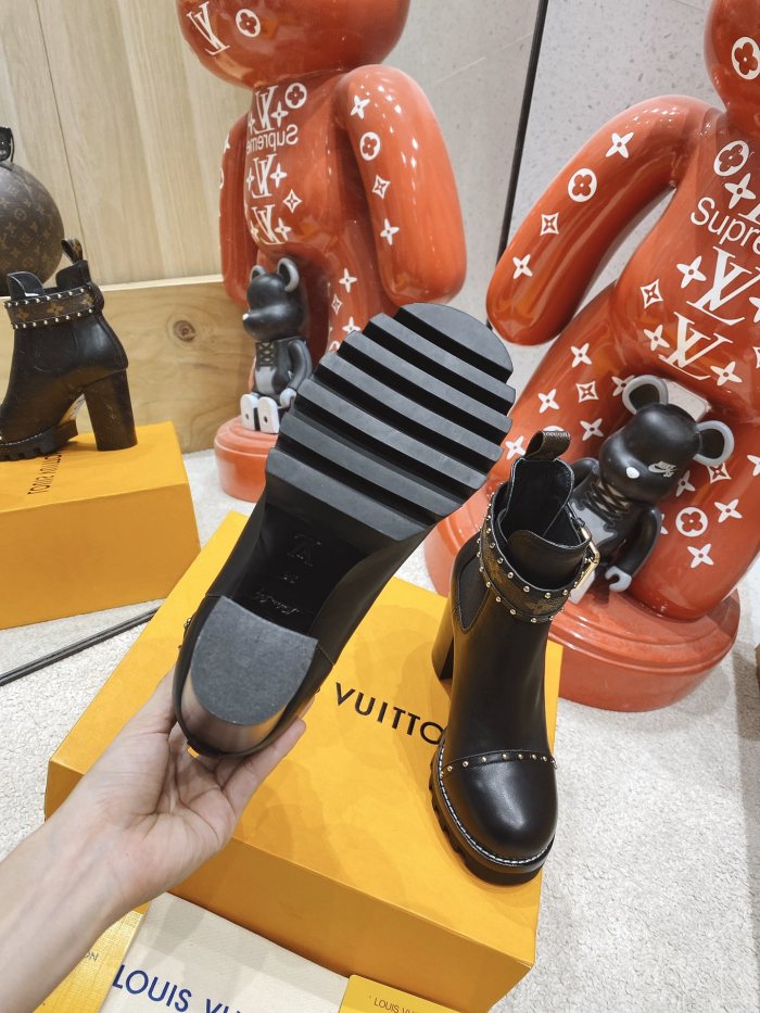 Louis Vuitton Women Shoes Boots Luxury Brand STAR TRAIL ANKLE BOOT 1A94NS with Original Box