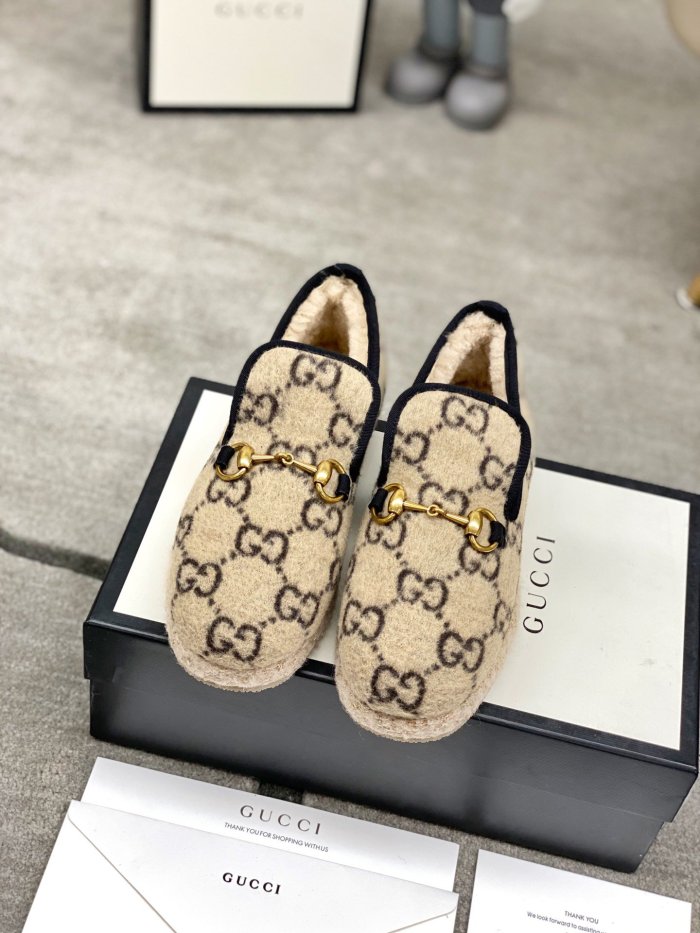Gucci Womens Shoes Casual Loafers Design Luxury Brand Leather Princetown with Original Box