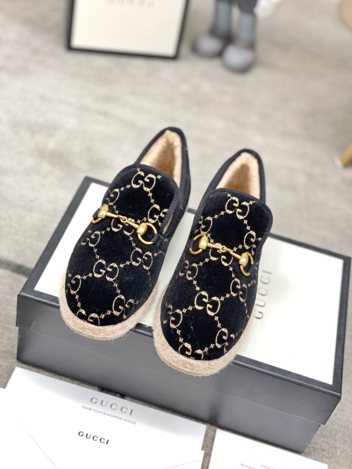 Gucci Womens Shoes Casual Loafers Design Luxury Brand Leather Princetown with Original Box