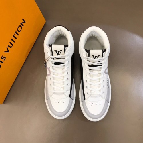 Louis Vuitton Men Shoes Fashion Sneakers Luxury Brand Mens Charlie Sneaker Casual Shoes with Original Box