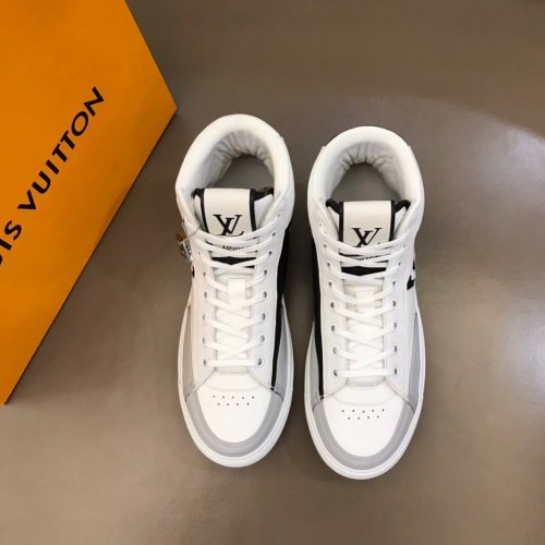 Louis Vuitton Men Shoes Fashion Sneakers Luxury Brand Mens Charlie Sneaker Casual Shoes with Original Box