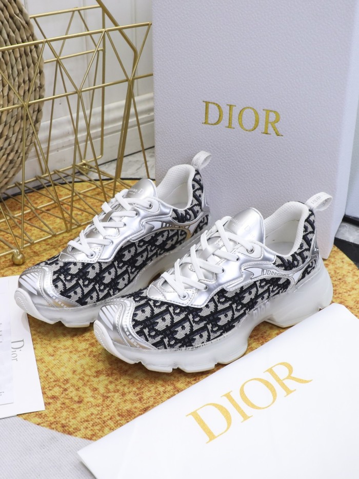 Dior Womens Shoes Sneakers Luxury Brand DIOR VIBE SNEAKER with Original Box Unisex Design Mesh and Technical Fabric