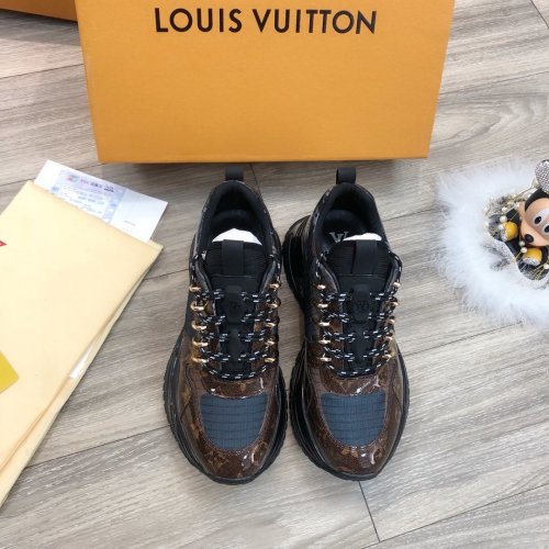 Louis Vuitton Men Shoes Fashion Sneakers Luxury Brand Mens Run Away Pulse Sneaker Casual Shoes with Original Box