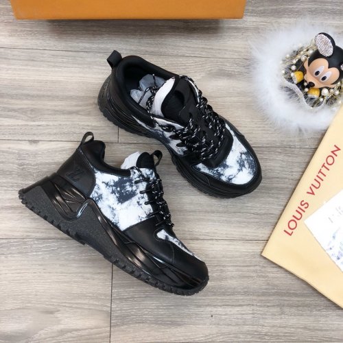 Louis Vuitton Men Shoes Fashion Sneakers Luxury Brand Mens Run Away Pulse Sneaker Casual Shoes with Original Box