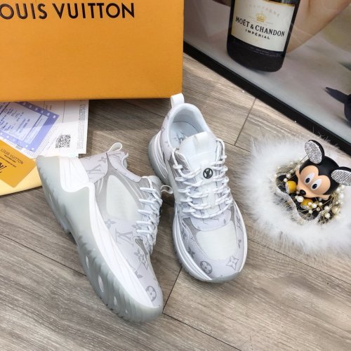 Louis Vuitton Men Shoes Fashion Sneakers Luxury Brand Mens Run Away Pulse Sneaker Casual Shoes with Original Box