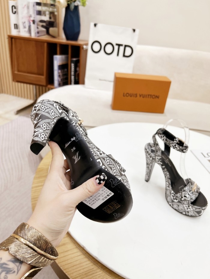 Louis Vuitton Womens Shoes Sandals Slippers Leather Design Luxury Brand Fashion Sandals with Original Box