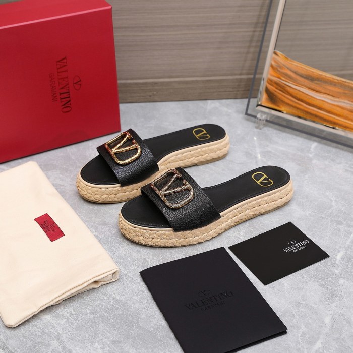 Valentino Womens Shoes Flat Mule Sandals Luxury Brand Design with Original Box