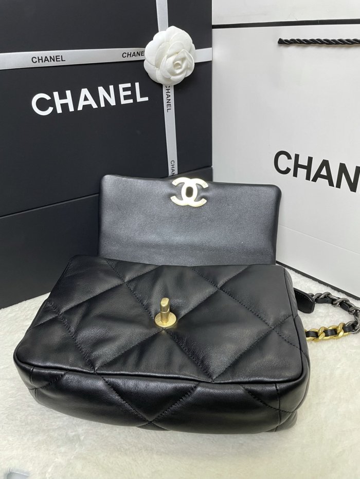 Chanel Womens Bags Shoulder Messenger Bags Chanel 19 Flap Bag Luxury Brand with Original Box