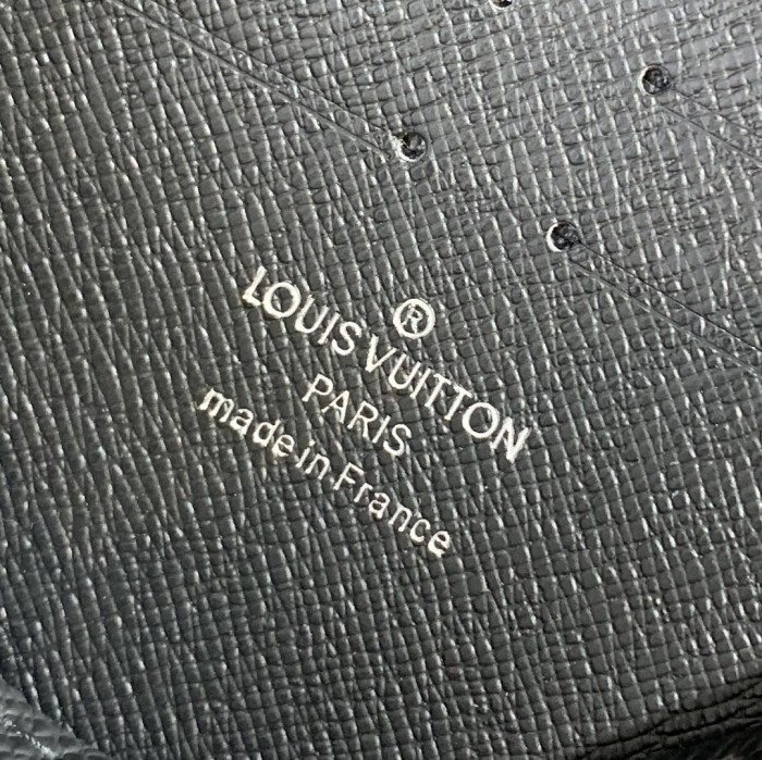 Louis Vuitton Mens Bags Clutch Luxury Brand Fashion Type POCHETTE VOYAGE MM M30450 with Original Box Black Taiga cowhide leather