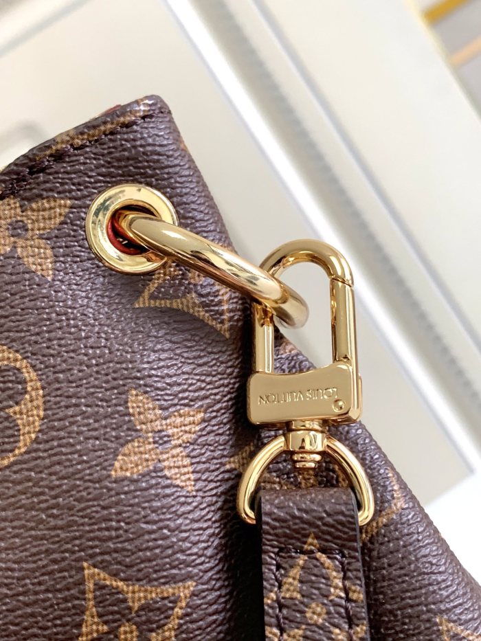 Louis Vuitton Womens Bags Handbags Luxury Brand Louis Vuitton m41241 pallas BB