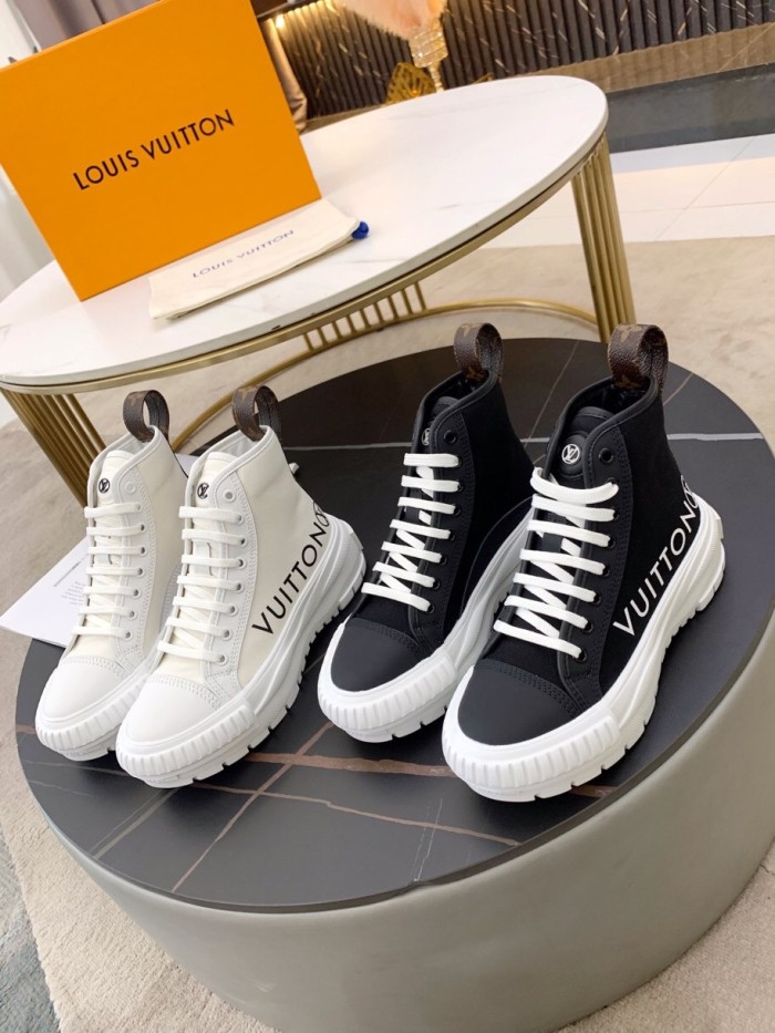 Louis Vuitton Womens Shoes Fashion Boots Luxury Brand LV SQUAD SNEAKER BOOT with Original Box 1A96F3