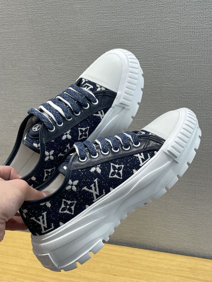 Louis Vuitton Womens Shoes Fashion Boots Luxury Brand LV SQUAD SNEAKER with Original Box 1A9S0D