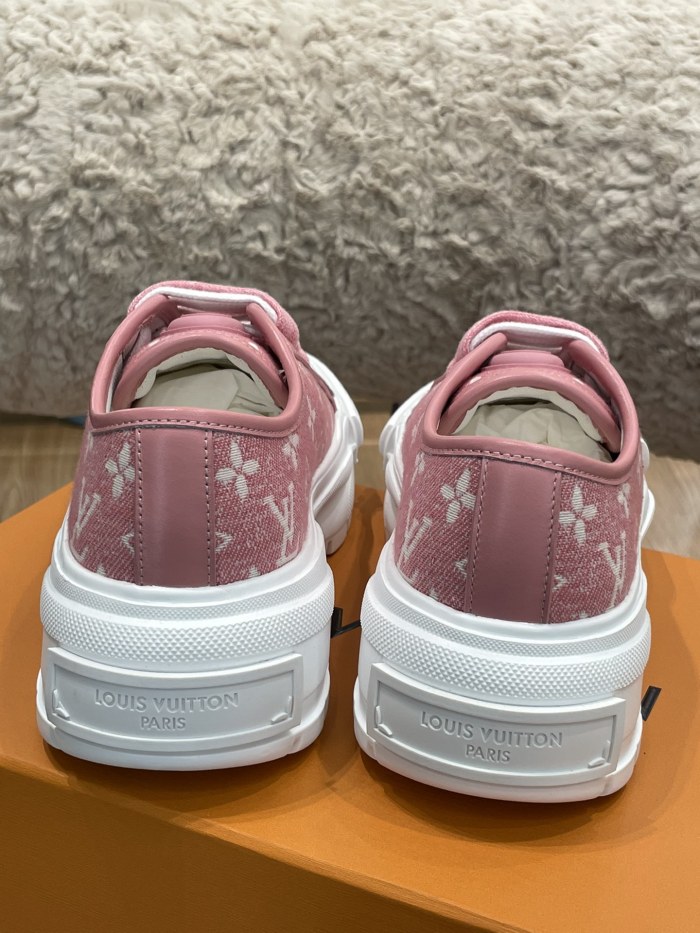 Louis Vuitton Womens Shoes Fashion Boots Luxury Brand LV SQUAD SNEAKER with Original Box 1A9S0T
