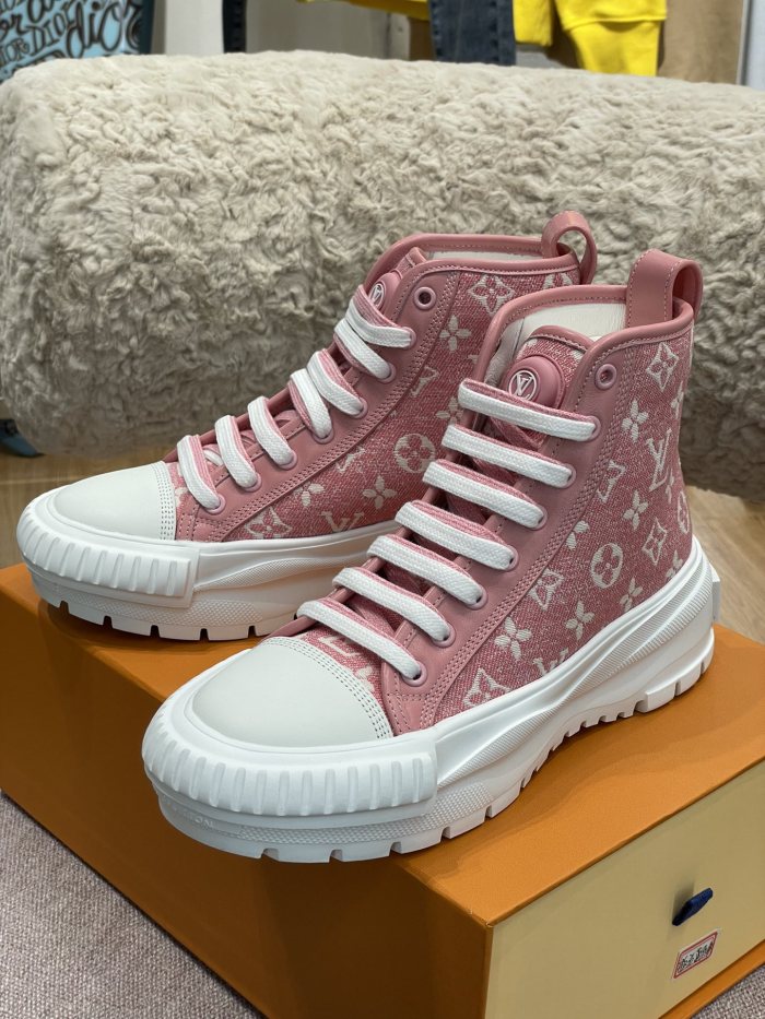 Louis Vuitton Womens Shoes Fashion Boots Luxury Brand LV SQUAD SNEAKER BOOT with Original Box 1A9S1P