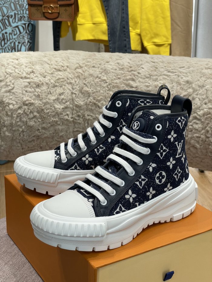 Louis Vuitton Womens Shoes Fashion Boots Luxury Brand LV SQUAD SNEAKER BOOT with Original Box 1A9S19
