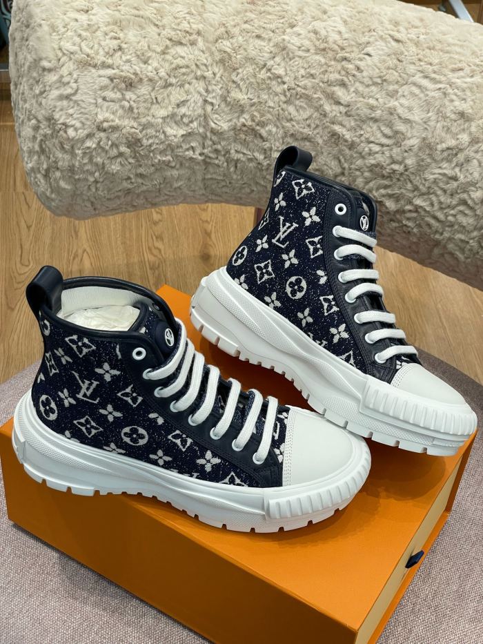 Louis Vuitton Womens Shoes Fashion Boots Luxury Brand LV SQUAD SNEAKER BOOT with Original Box 1A9S19