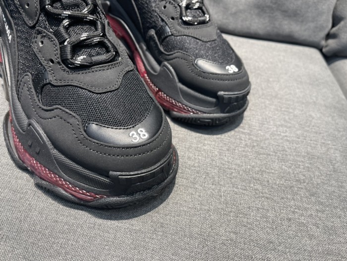 Balenciaga Mens Shoes Sneakers Luxury Brand Triple S Sneaker 2.0 Version