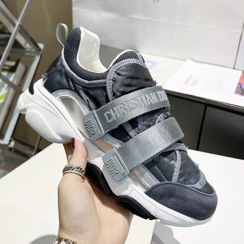 Dior Women Shoes Sneakers Luxury Brand D-WANDER SNEAKER Dior Oblique Technical Fabric with Original Box KCK299OBY_S56B