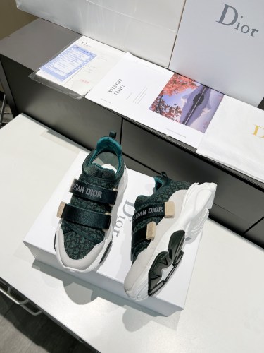 Dior Women Shoes Sneakers Luxury Brand D-WANDER SNEAKER Dior Oblique Technical Fabric with Original Box KCK299OBY_S56B