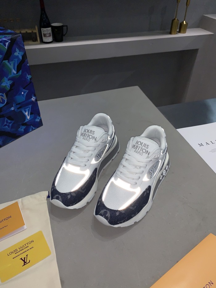 Louis Vuitton Men Shoes Sports RUN AWAY SNEAKER Running Design Luxury Brand with Original Box Mesh and suede calf leather 1A9J0M