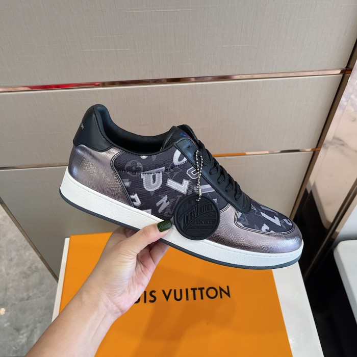 Louis Vuitton Men Shoes Fashion Sneakers RIVOLI SNEAKER Luxury Brand Casual Shoes with Original Box