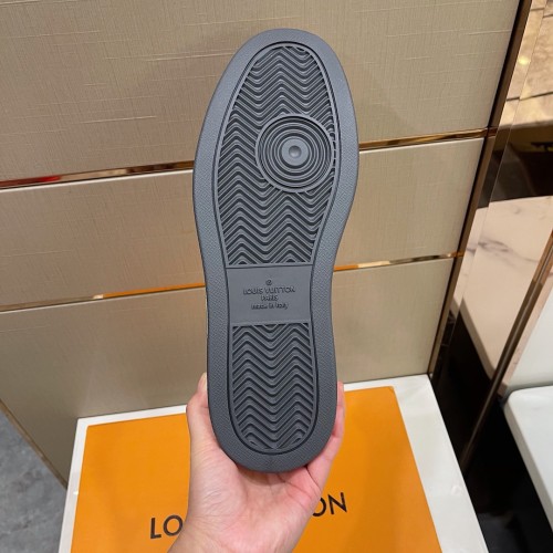 Louis Vuitton Men Shoes Fashion Sneakers RIVOLI Beverly Hills SNEAKER Luxury Brand Casual Shoes with Original Box