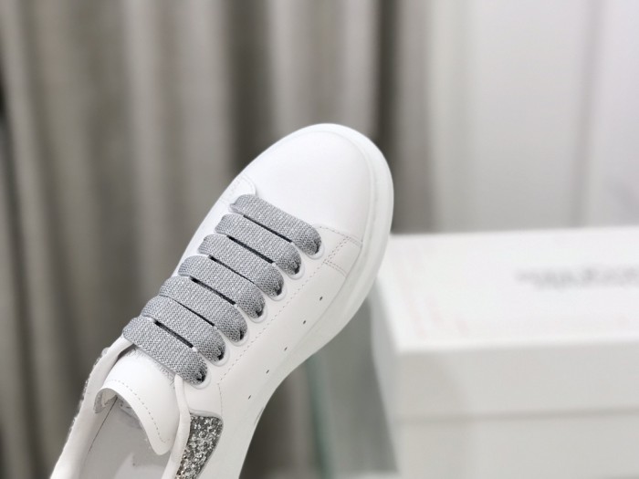 Alexander McQueen Women Shoes Sneakers Fashion Design Luxury Brand with Original Box