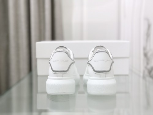 Alexander McQueen Women Shoes Sneakers Fashion Design Luxury Brand with Original Box
