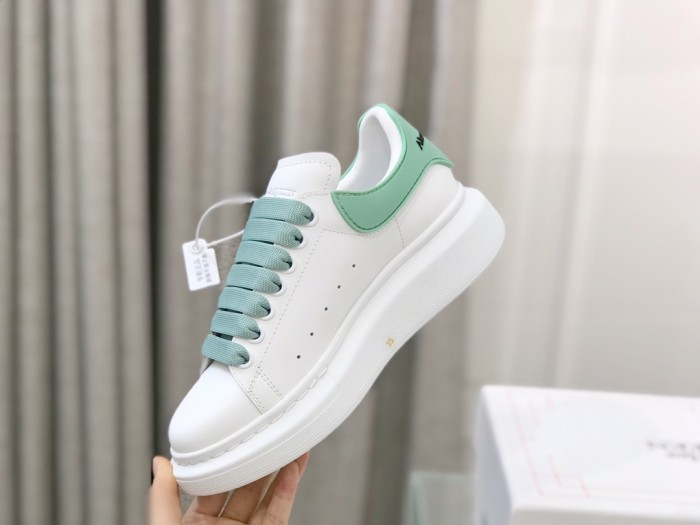 Alexander McQueen Women Shoes Sneakers Fashion Design Luxury Brand with Original Box