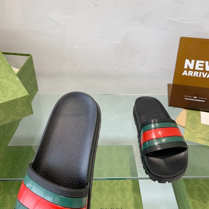 Gucci Mens Shoes Flat Sandals Slippers Luxury Brand Men's Web rubber slide sandal with Original Box 429469 GIB10 1098