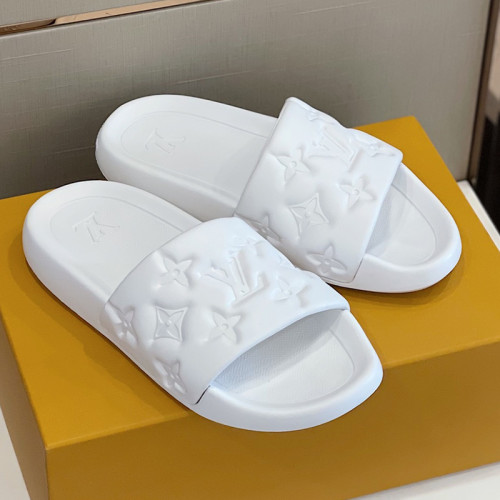 Louis Vuitton Mens Shoes Slippers Sandals Flip Flop Luxury Brand WATERFRONT MULE White Monogram-embossed rubber with Original Box 1A9FKF