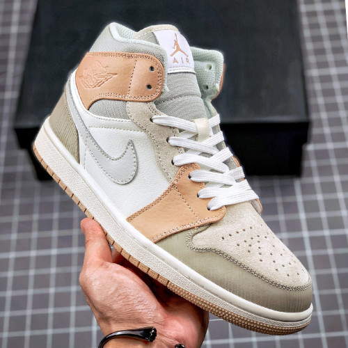 AIR JORDAN 1 MID Mens Womens Shoes Sneakers with Original Box