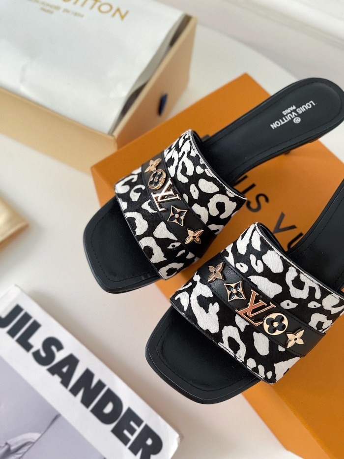 Louis Vuitton Womens Shoes Sandals Slippers Luxury Brand REVIVAL MULE 1A8W32 calf leather with Original Box 5.5cm Heel